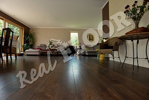 REAL FLOOR Oak, 20 x 180 mm, treated with OSMO Wood Wax Finish shade no.3161 Ebony Transparent, sealed with Polyx-Oil Original shade no. 3062 Clear Matt