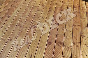 REAL DECK Czech larch 27 x 140 mm reeded OSMO Terrace oil no. 007 detail