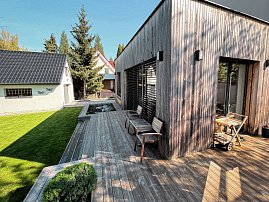REAL DECK THERMO PINE 26 x 140 mm smooth_REAL FACADE Thermo pine 42x42mm; natural, after 3 years